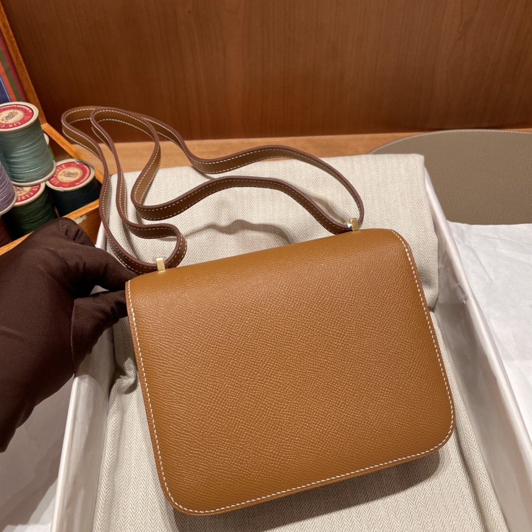 에르메스 콘스탄스18 골드브라운 금장 앱송